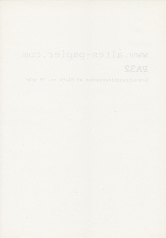 altes Schreibmaschinenpapier A4 Blatt PA32 – Bild 2