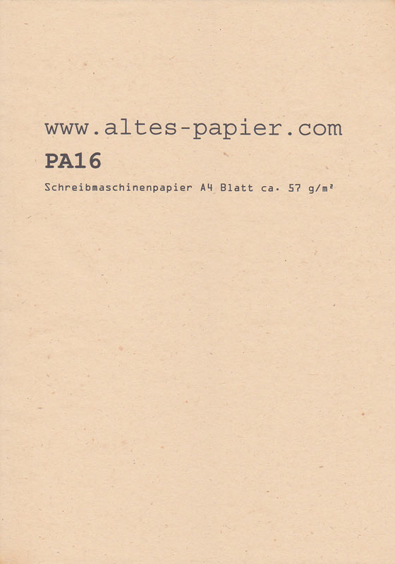 stark vergilbtes Schreibmaschinenpapier A4 Blatt PA16e